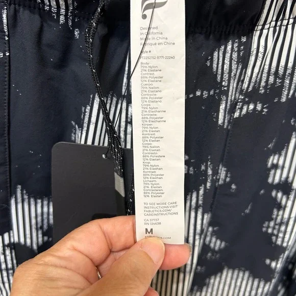 Fabletics Mens The One Jogger Black White Tie Dye Stripe PT2252152-8771-22240 M - Picture 6 of 9